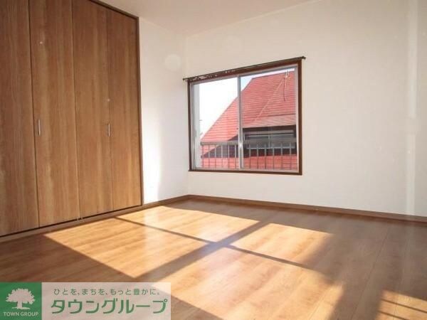 寝室(★お部屋探しは株式会社タウンハウジング東京まで★)