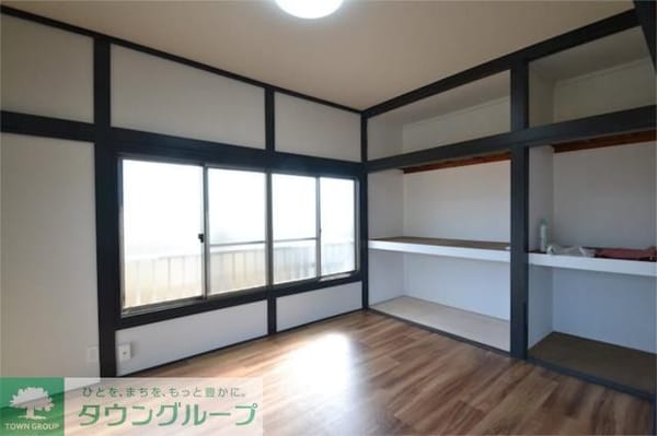 寝室(★お部屋探しは株式会社タウンハウジング東京まで★)