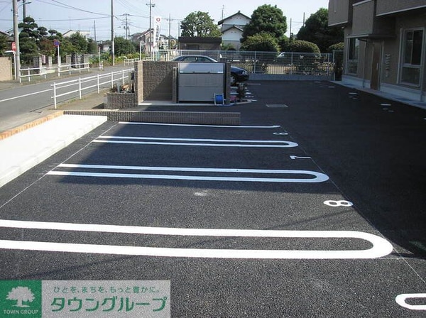 駐車場(駐車場)