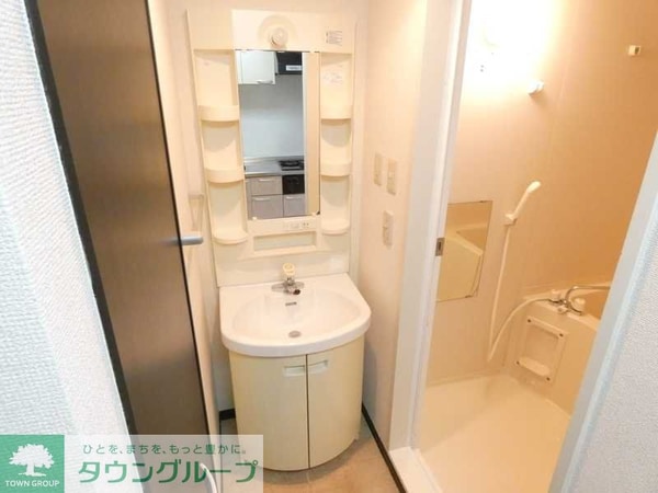 洗面(★お部屋探しは株式会社タウンハウジング東京まで★)