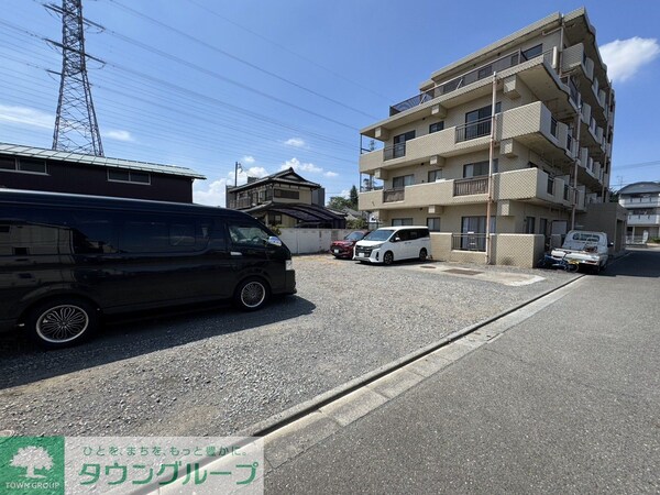 駐車場(駐車場)