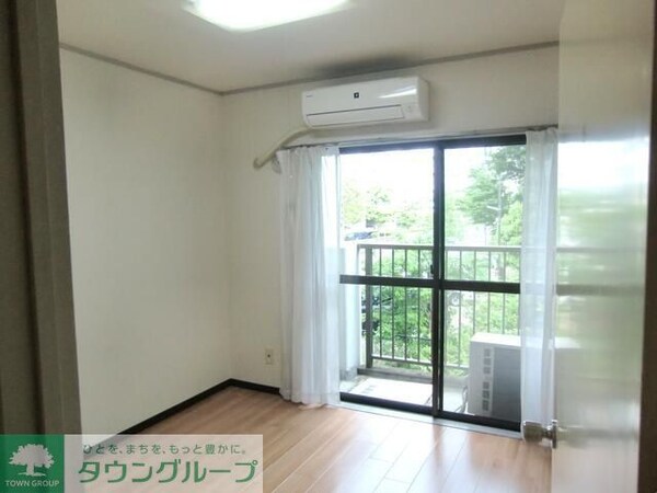 リビング・居室(★お部屋探しは株式会社タウンハウジング東京まで★)
