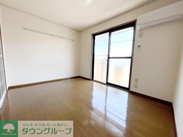 寝室(★お部屋探しは株式会社タウンハウジング東京まで★)