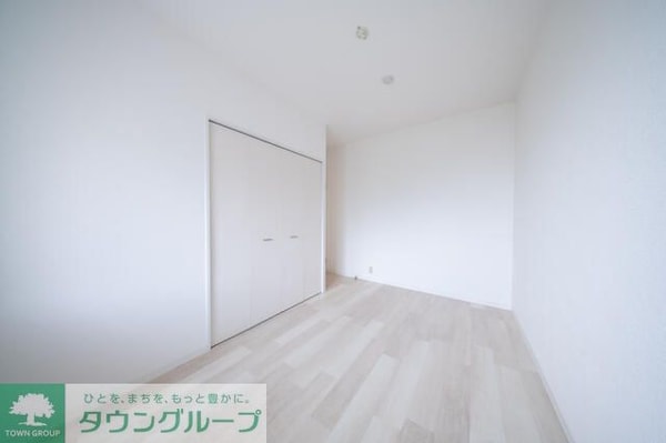 リビング・居室(同建物別号室参考写真)
