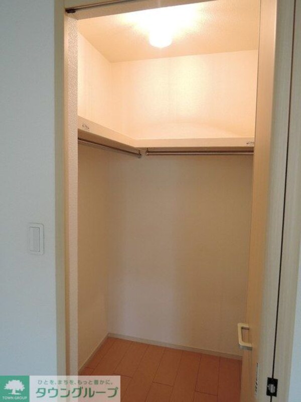 収納(同建物別号室別タイプ参考写真)