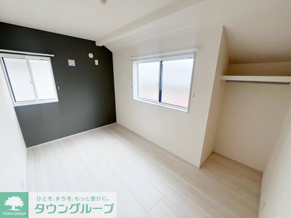 寝室(★お部屋探しは株式会社タウンハウジング東京まで★)