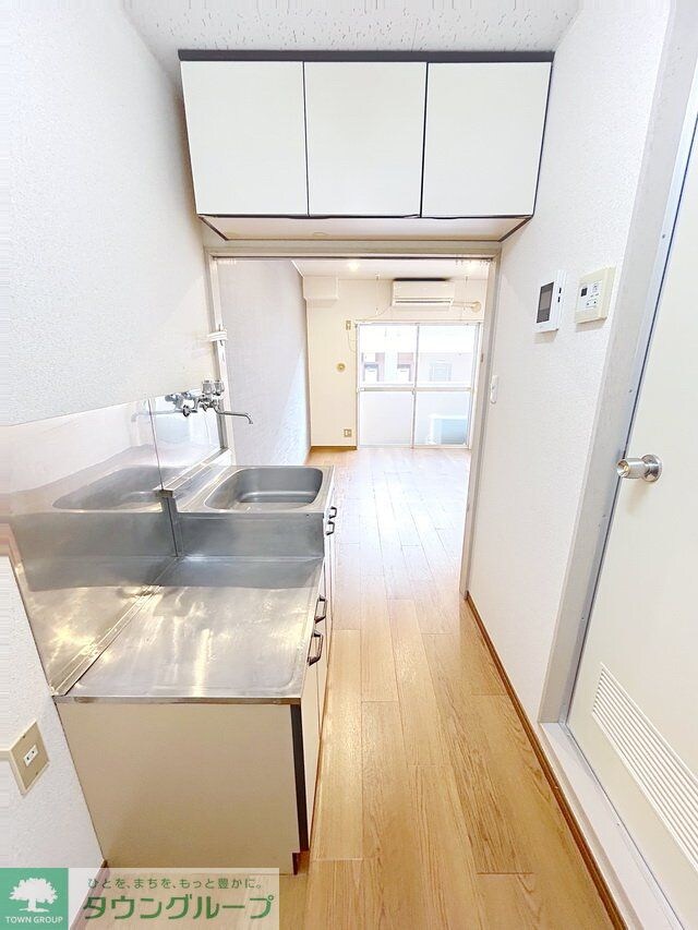 物件内観写真14　(広いキッチンスペースです♪)