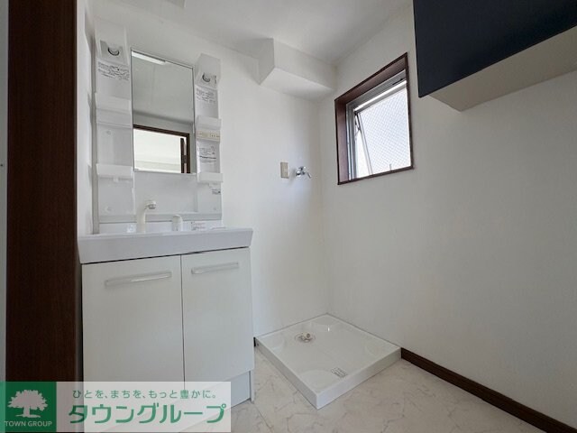 物件内観写真31　(洗面)