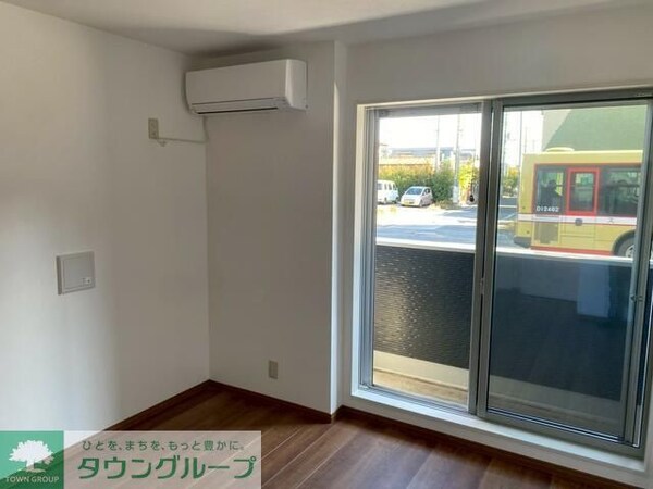 リビング・居室(★お部屋探しは株式会社タウンハウジング東京まで★)