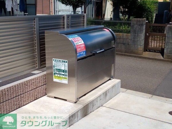 設備(ゴミ置場)