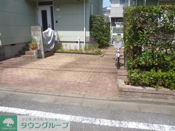 駐車場(★駐車スペースです★)