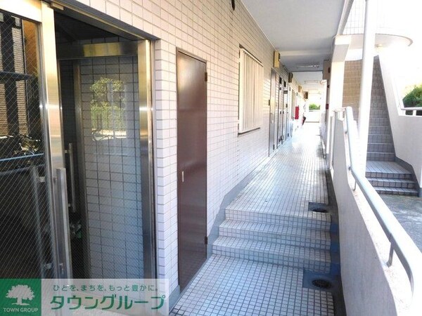 エントランス(エントランス)