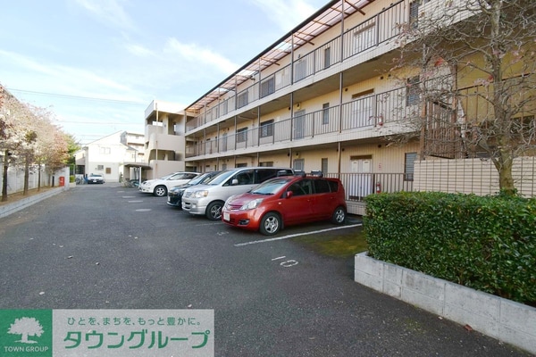 駐車場(駐車場)