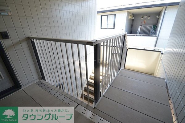 エントランス(バルコニー)