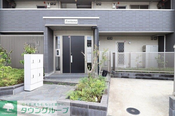 エントランス(エントランス)