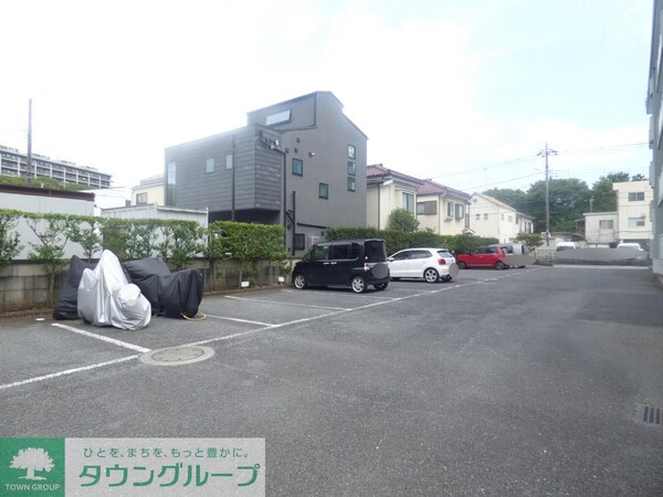 駐車場(駐車場)