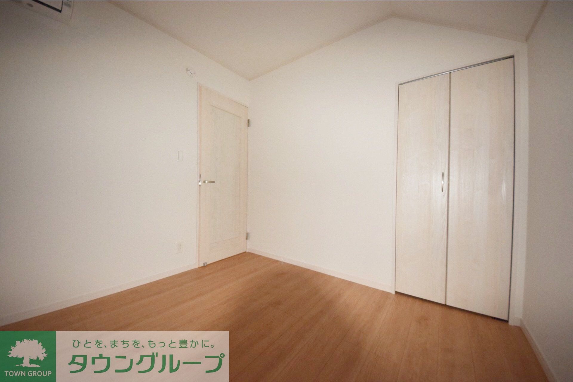 物件内観写真17　(リビング/居室)