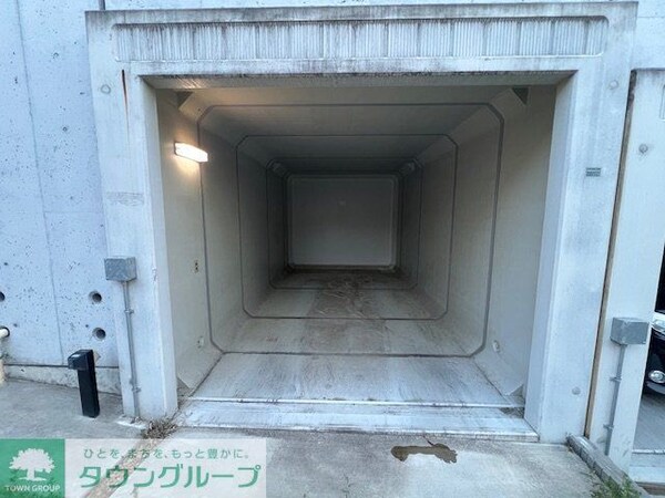 駐車場(駐車場)