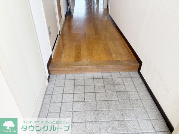 玄関(玄関)