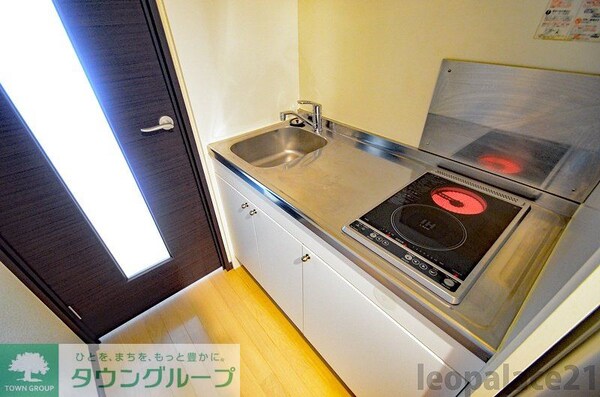 キッチン(設備・仕様は号室により異なる為、現況を優先致します。)