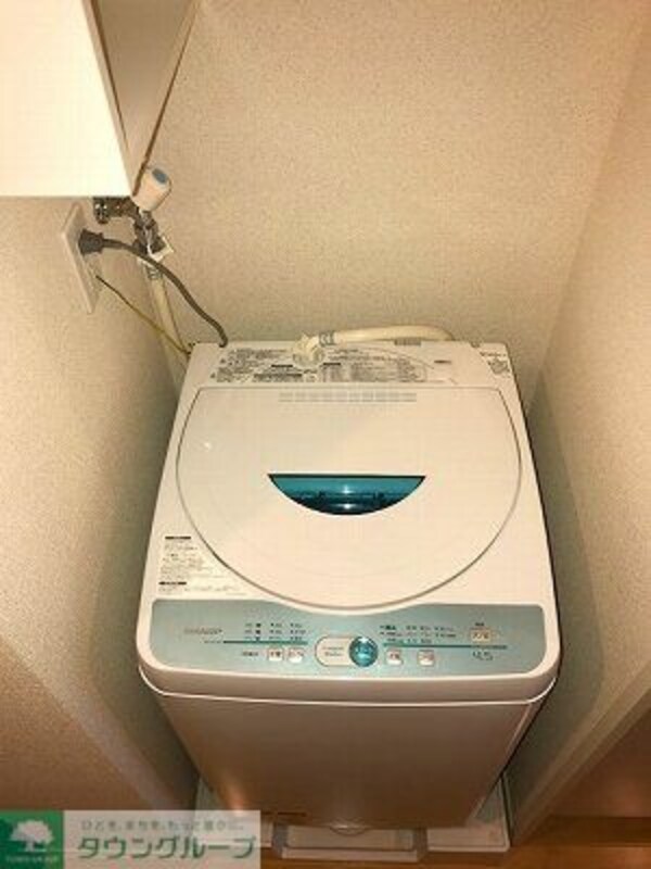 その他室内・内装(収納付きの洗濯機置き場です！)