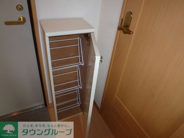 玄関(収納)