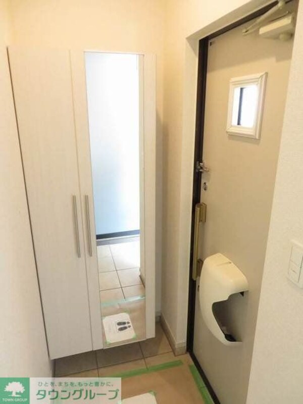 玄関(★お部屋探しは株式会社タウンハウジング東京まで★)
