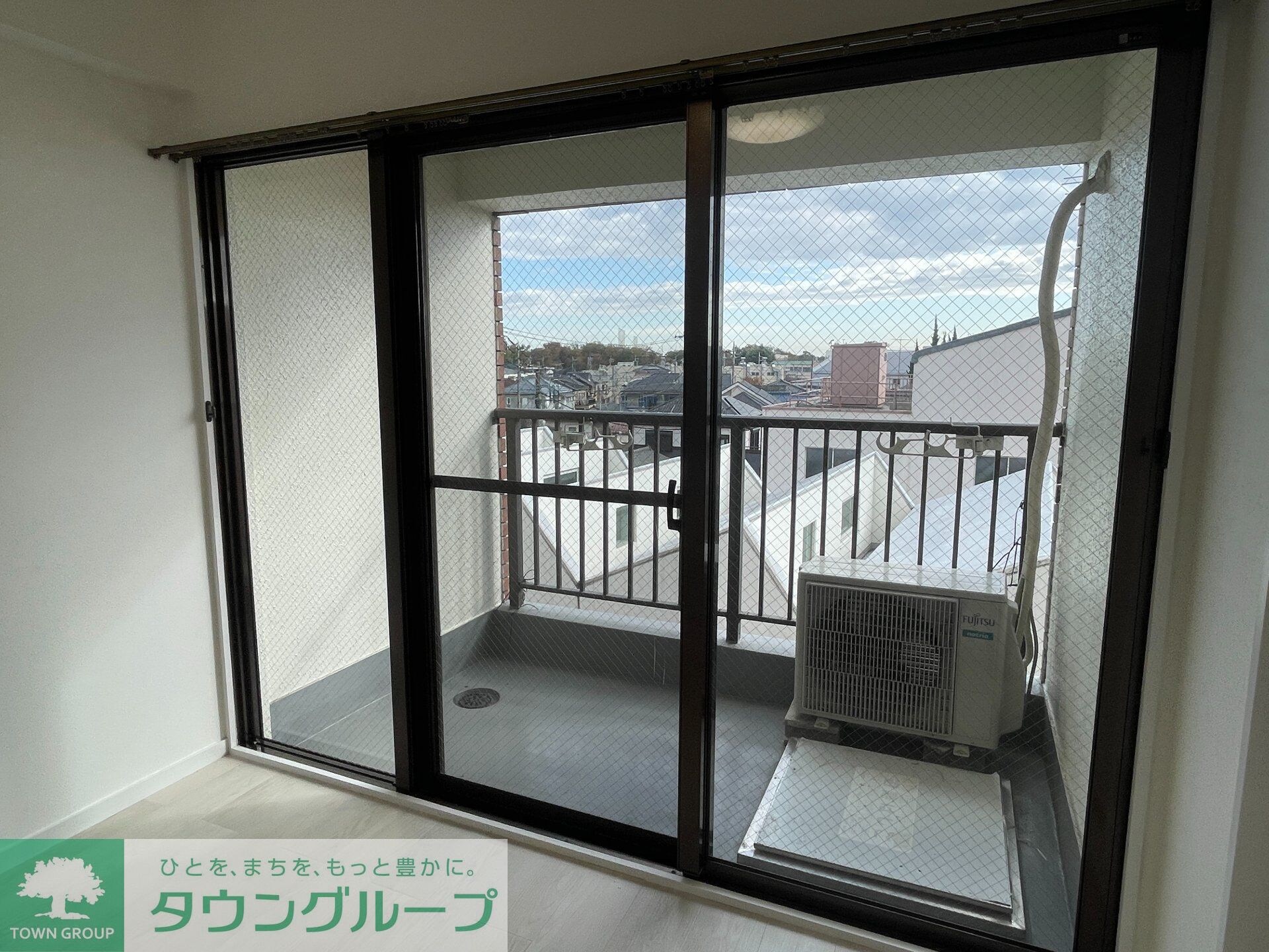 物件内観写真14　(バルコニー)