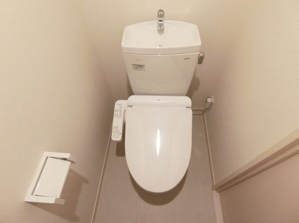 トイレ(トイレ)