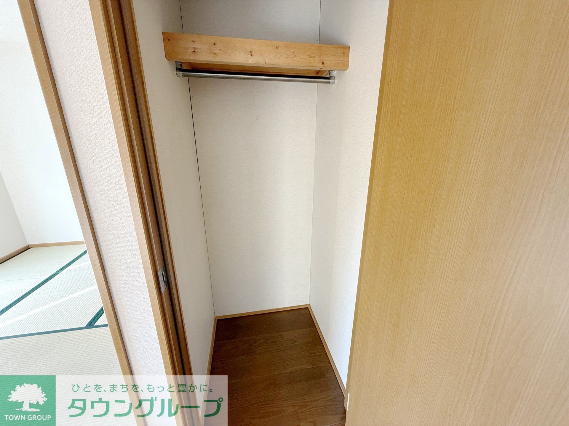 物件内観写真11　(収納)