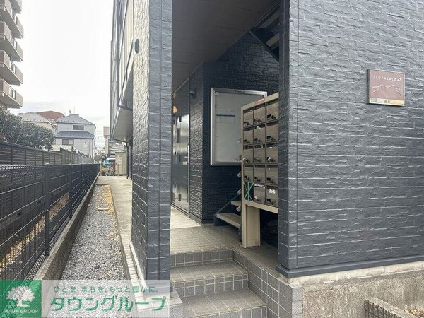 エントランス(エントランス)