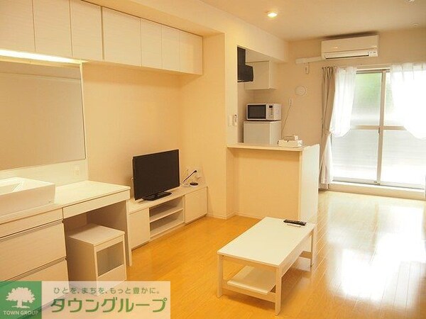 リビング・居室(設備・仕様は号室により異なる為、現況を優先致します。)