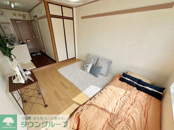 寝室(★お部屋探しは株式会社タウンハウジング東京まで★)