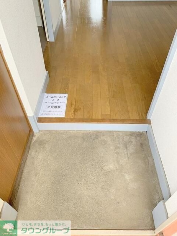 玄関(玄関)