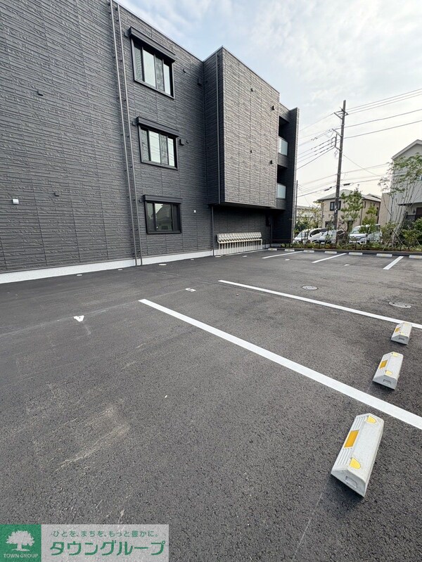 駐車場(駐車場)