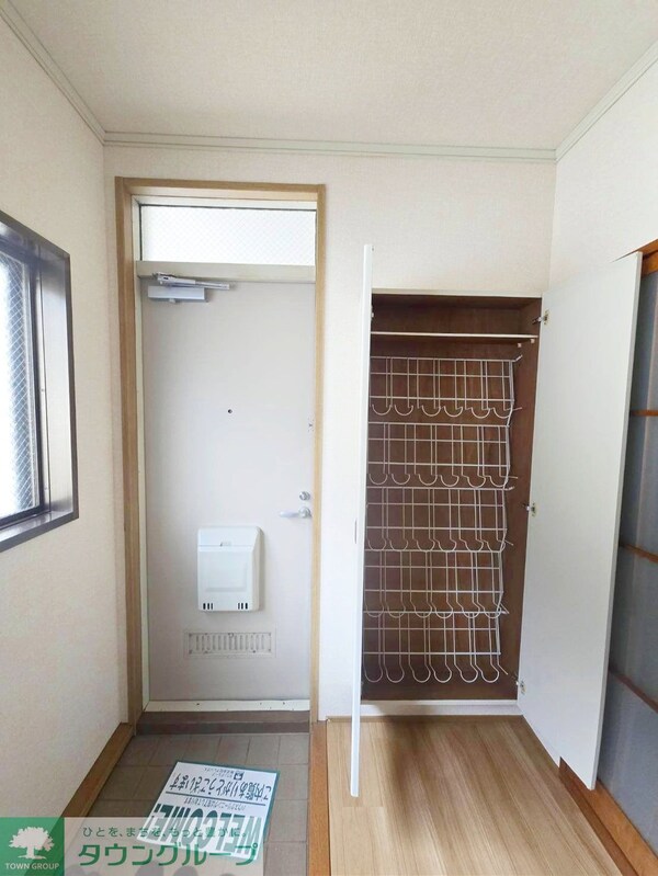 玄関(★お問い合わせはタウンハウジング聖蹟桜ヶ丘店まで★)