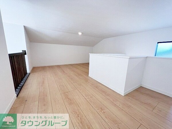 その他室内・内装(屋根裏収納)