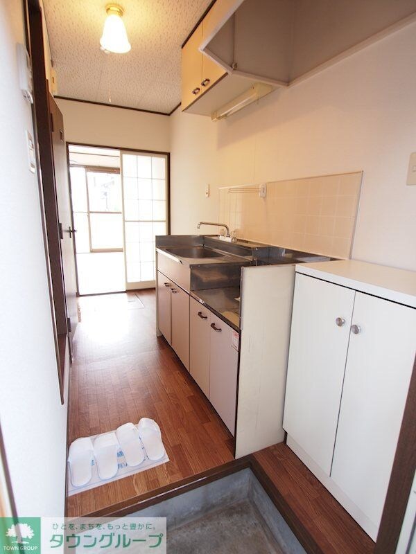 玄関(キッチン)