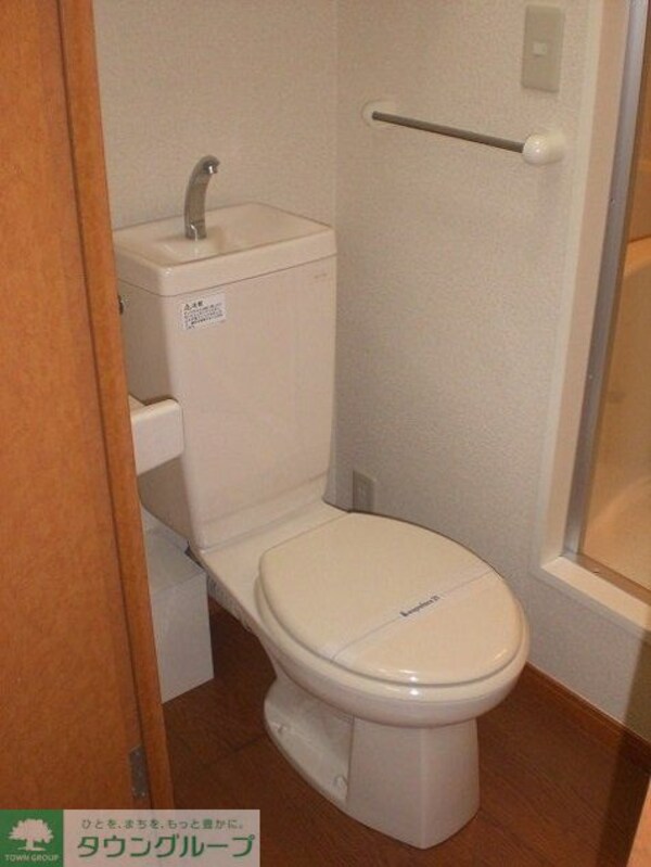 トイレ(設備・仕様は号室により異なる為、現況を優先致します。)