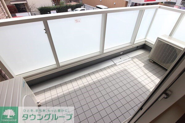 バルコニー