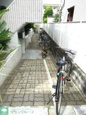 物件内観写真12　(共有部分)