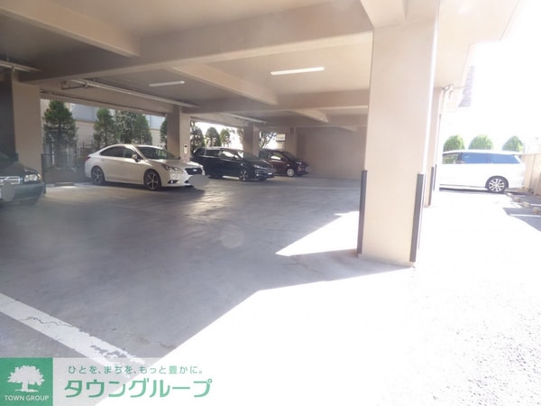 駐車場(駐車場)