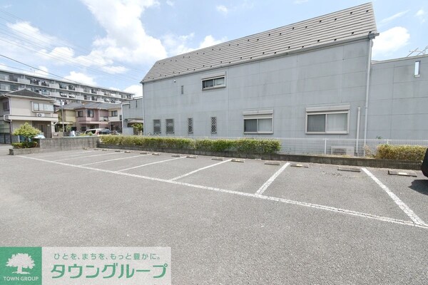 駐車場(駐車場)