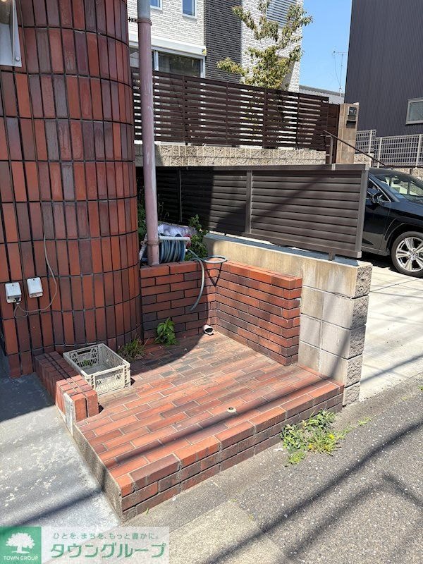 エントランス(庭)