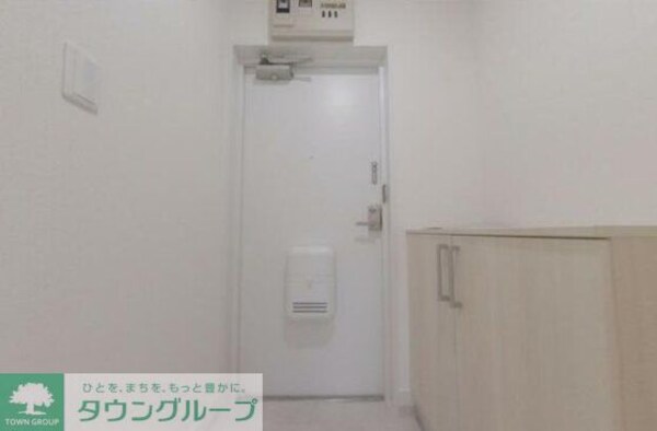 玄関(設備)