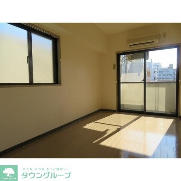 リビング・居室(★お部屋探しは株式会社タウンハウジング東京まで★)