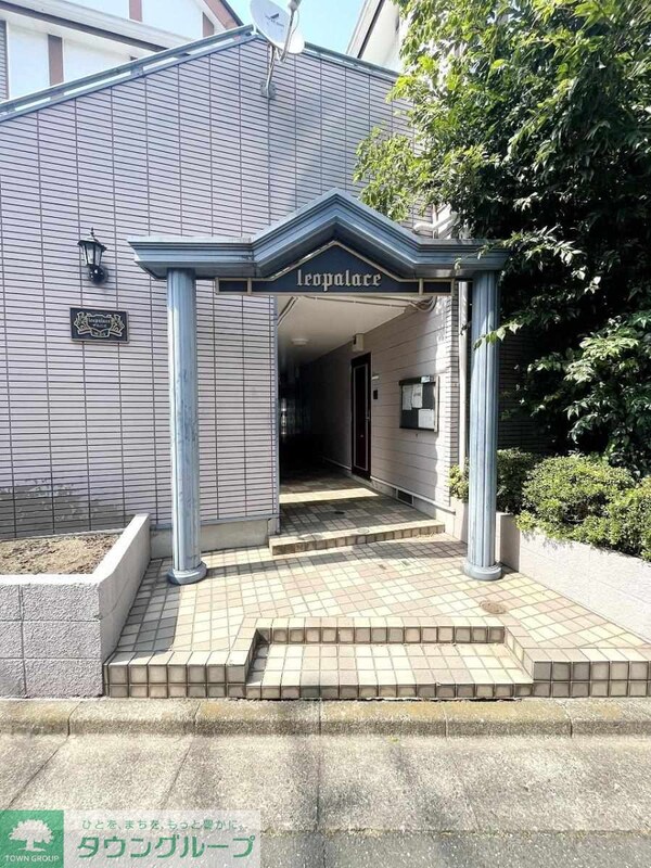 エントランス(エントランス)