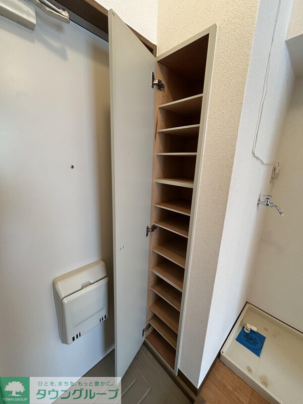 玄関(シューズボックス)