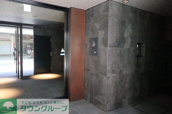 エントランス(エントランス)