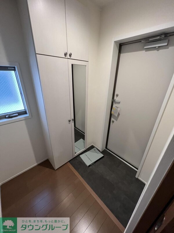 玄関(★同施工会社のイメージ画像です★)